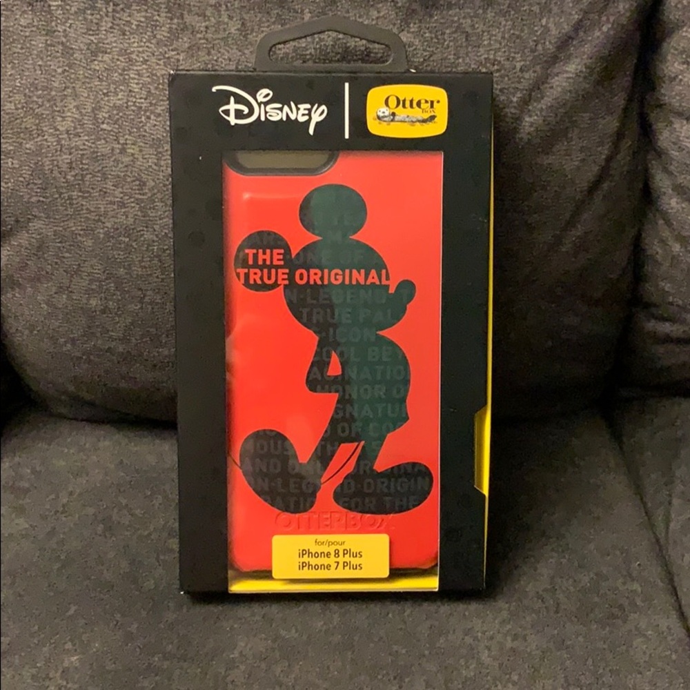 Disney Otterbox iPhone 7/8 Plus case.